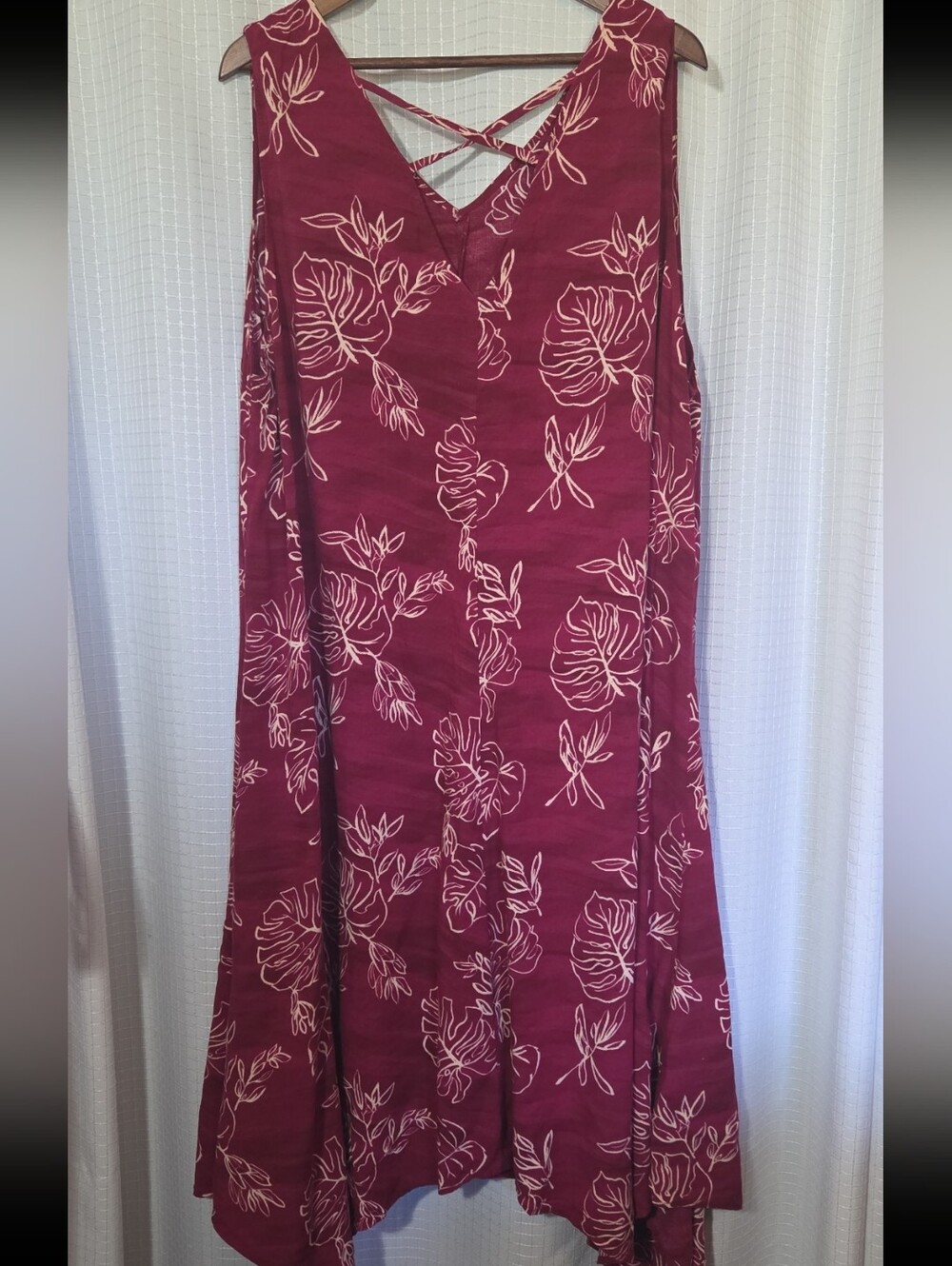 Ava & Viv Women’s Red Tropical Leaf Print Maxi Dress Criss Cross Back One Size